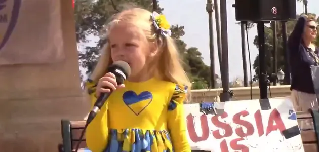 Маленька українка заспівала всесвітньовідомий хіт Zombie і розчулила мережу: це не просто пісня, а її реальність